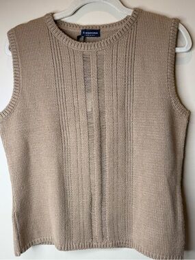 Lineamidas Italian Lightweight Sleeveless Sweater NWT Italian Size 48